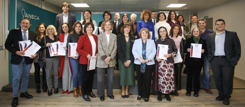 Entregados los certificados de las convocatorias del sello de Calidad en Edición Académica CEA-APQ 2024 